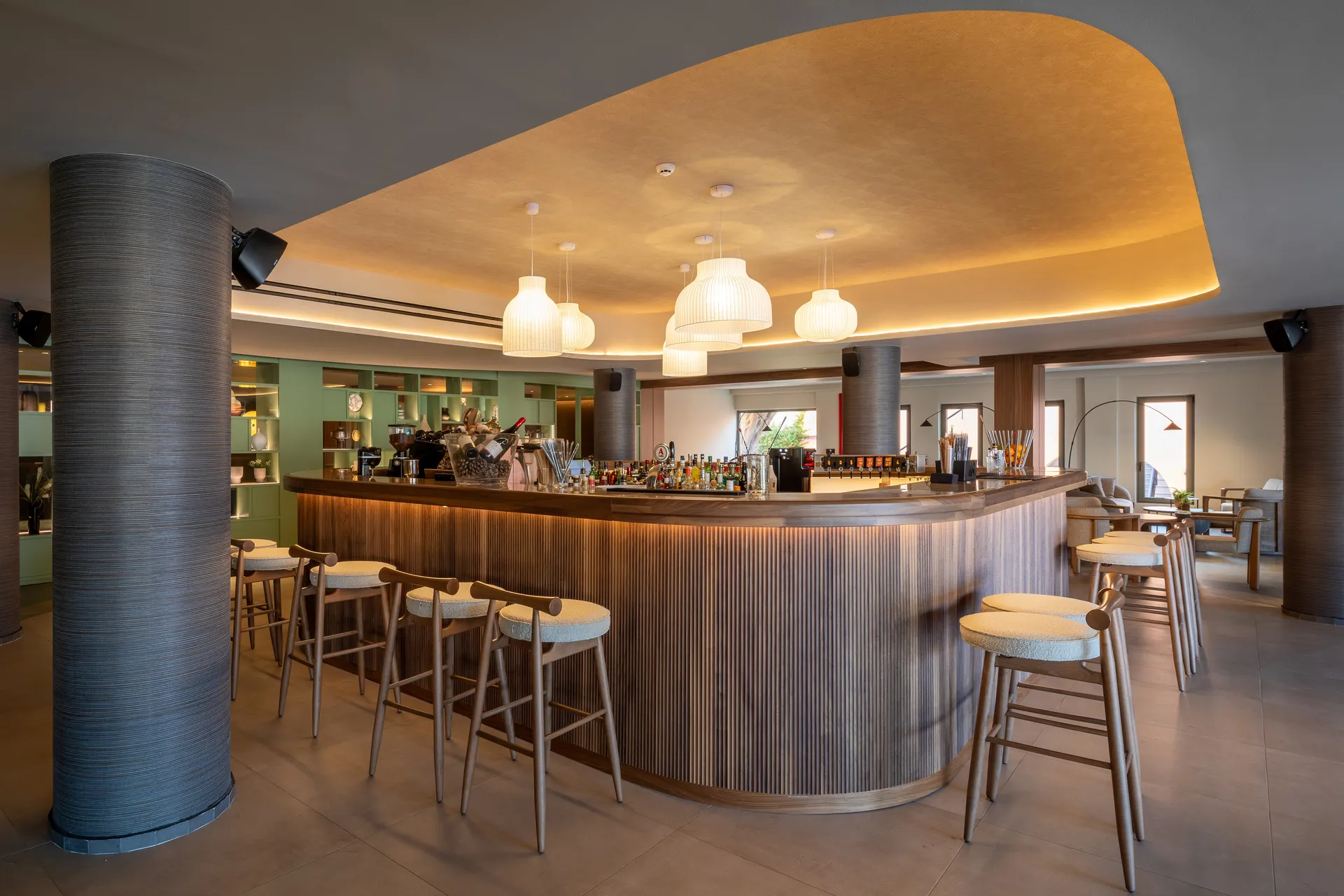 lobby bar